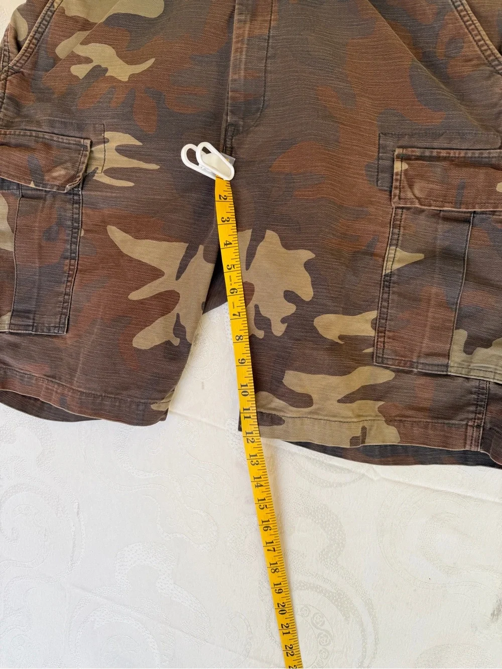 Levi's Men's Camouflage Cargo Shorts in Brown and Green